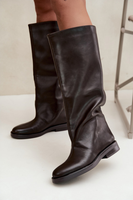 bottes hautes pour femmes avec talons larges et broderie décorative en chocolat Gresa