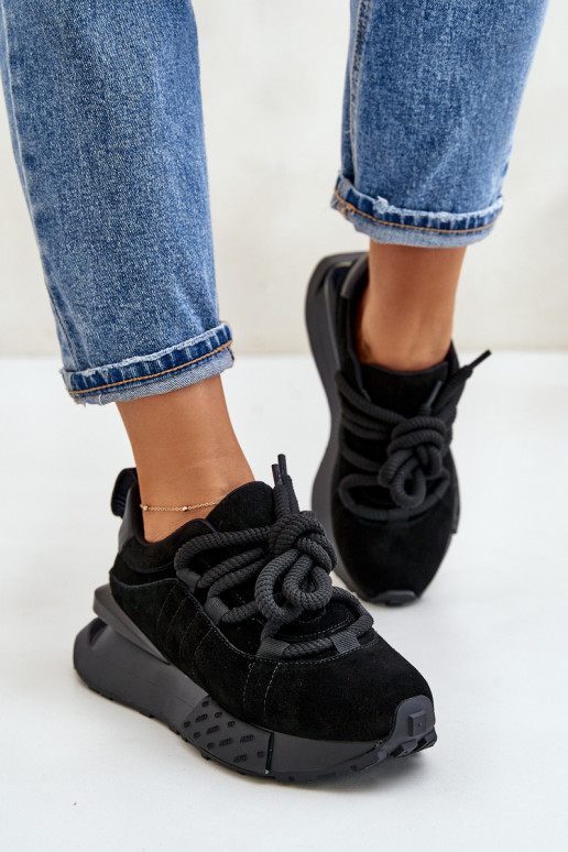 baskets en daim pour femmes avec plateforme et lacets robustes Artiker 54C1464 en noir