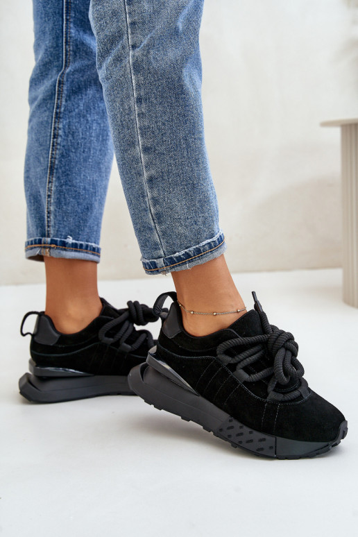 baskets en daim pour femmes avec plateforme et lacets robustes Artiker 54C1464 en noir