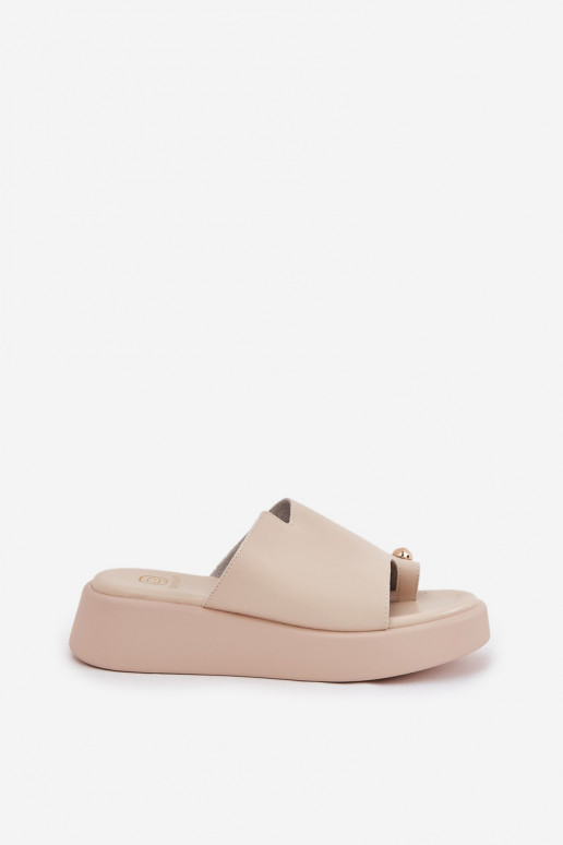 chaussons pour femmes avec plateforme et détails décoratifs en sable