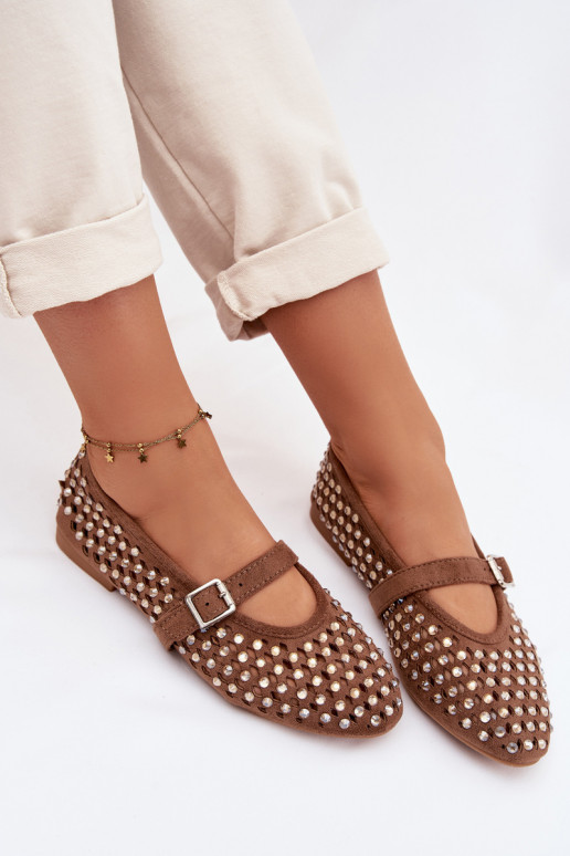 Ballerines marron pour femmes avec éléments ajourés et détails brillants Nilvessa