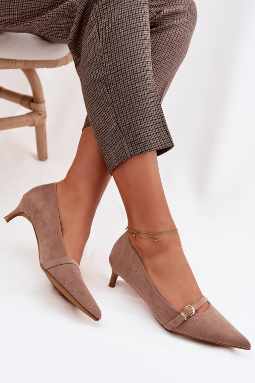 Chaussures beiges pour femmes à petit talon avec talons décorés Pirela