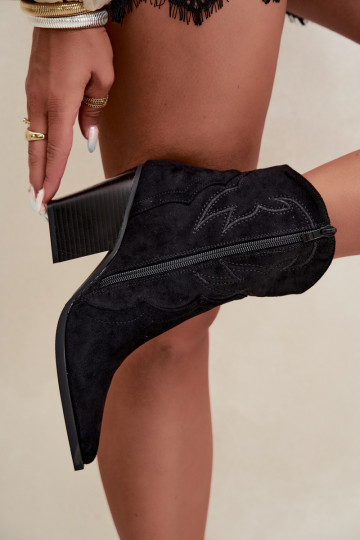 Bottines style cowboy pour femmes avec talons en couleur noire Berella 2