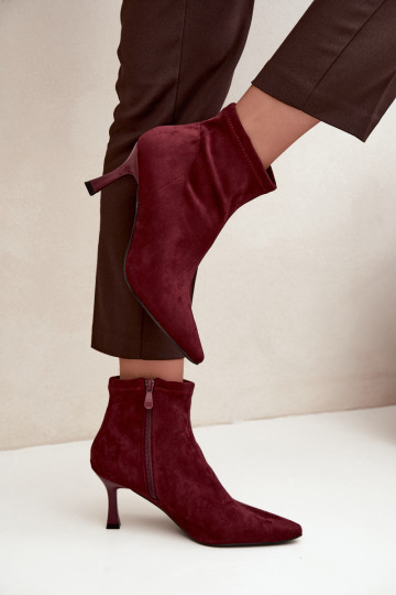 Bottines pour femmes sur un talon fin avec des coutures en couleur bordeaux Clancy 2