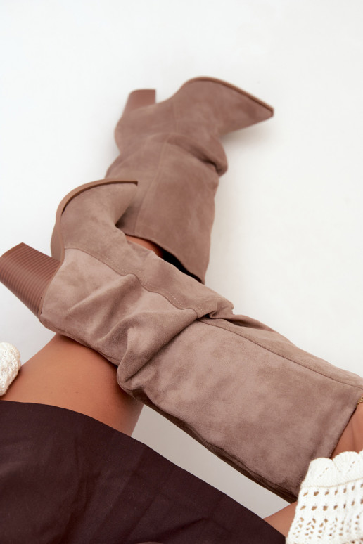 Bottes chaki à talons et volants Jensy