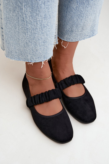 Ballerines noires avec des sangles sculptées Loreya