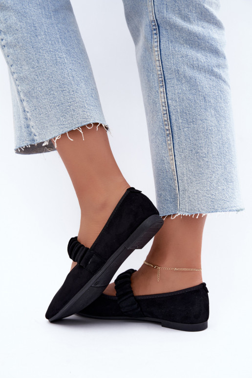 Ballerines noires avec des sangles sculptées Loreya