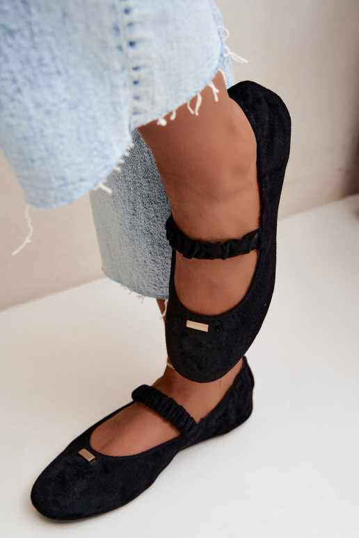 Sandales noires avec détails décoratifs Brinelle