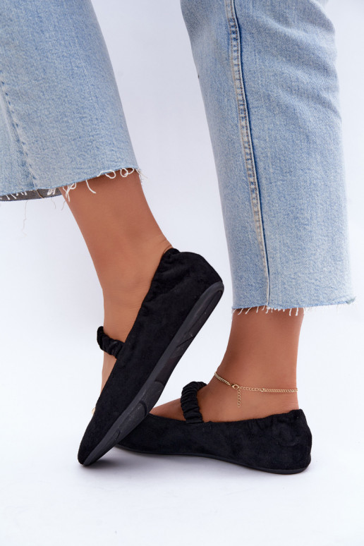 Sandales noires avec détails décoratifs Brinelle