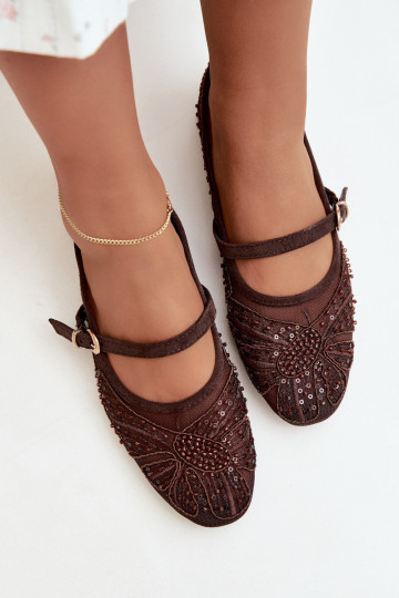 Ballerines en maille avec des fleurs brodées et des paillettes couleur chocolat Caletta