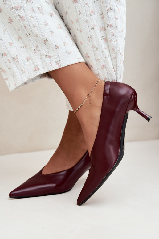 Talons avec broderie et éléments décoratifs couleur bordeaux Dalis