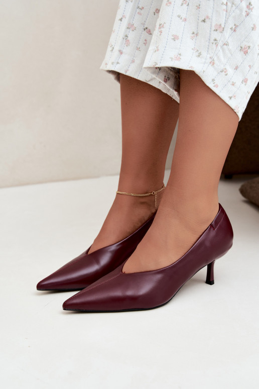 Talons avec broderie et éléments décoratifs couleur bordeaux Dalis