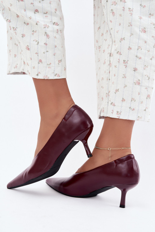 Talons avec broderie et éléments décoratifs couleur bordeaux Dalis