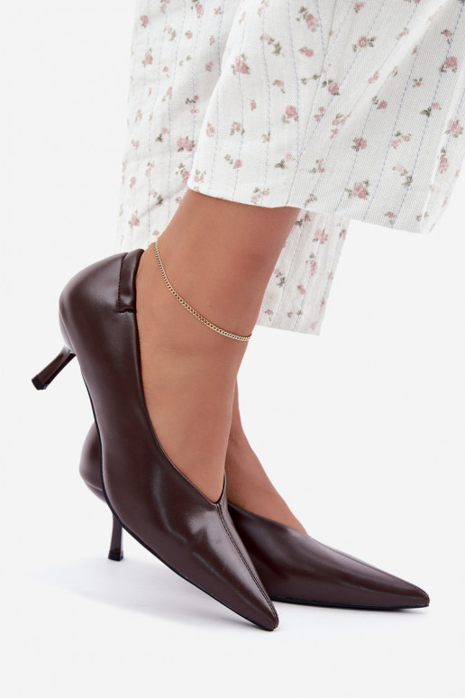Talons avec broderie et éléments décoratifs couleur chocolat Dalis