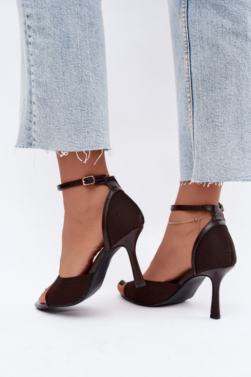 Sandales pour femmes avec des talons fins couleur chocolat Galya