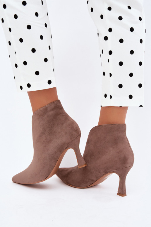 bottines pour femmes avec découpes et talons en sable Jelya
