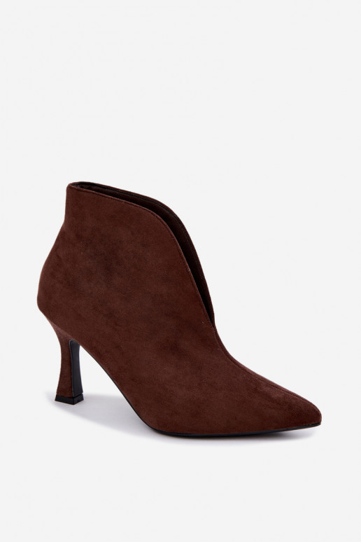 bottines pour femmes avec découpes et talons en chocolat Jelya