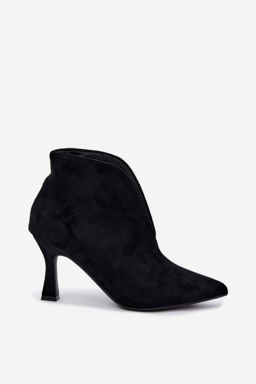 bottines pour femmes avec découpes et talons en noir Jelya