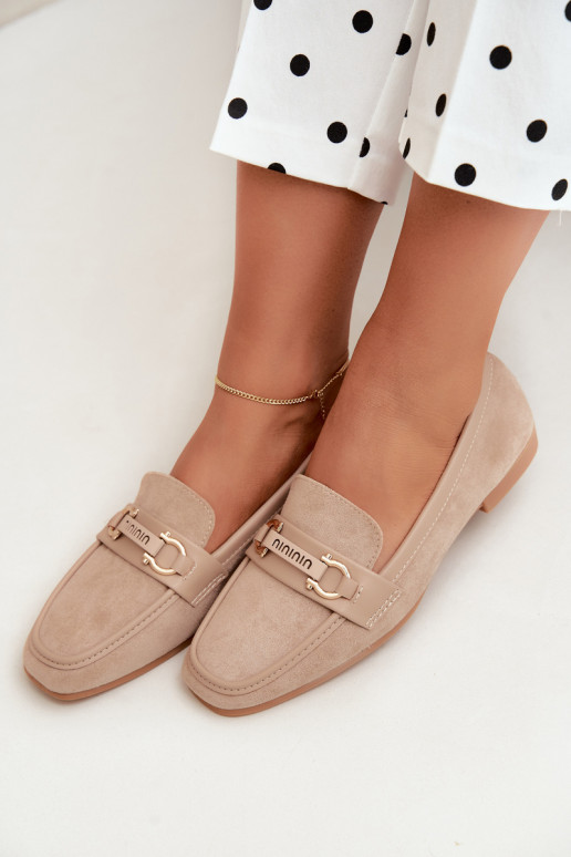 mocassins femmes avec éléments élégants couleur sable Evelora