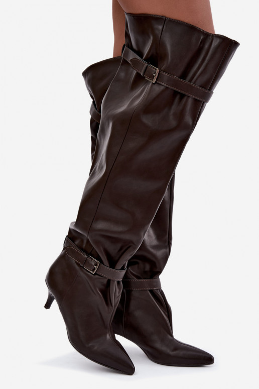 bottes hautes à enfiler avec talons et boucles en couleur marron Jassy