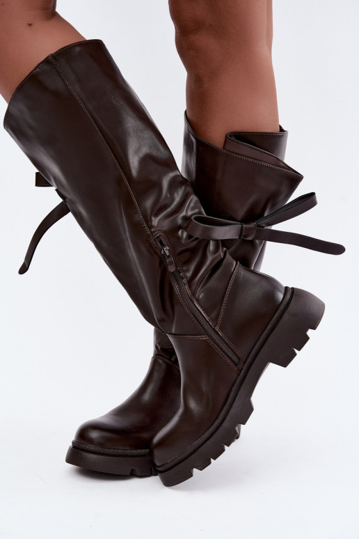 bottes hautes pour femmes avec talons larges et nœuds en couleur marron Amely