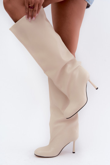 Bottes longues pour femmes à enfiler avec des talons fins en couleur ivoire Caliya 2
