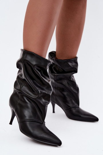 Bottines pour femmes slouchy à enfiler avec des talons fins en couleur noire Harissa