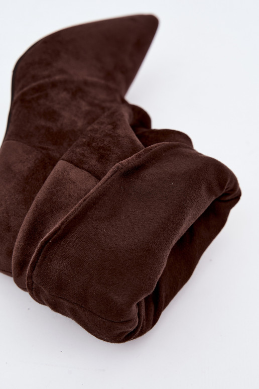 Bottines pour femmes slouchy à enfiler avec des talons fins en couleur chocolat Harissa