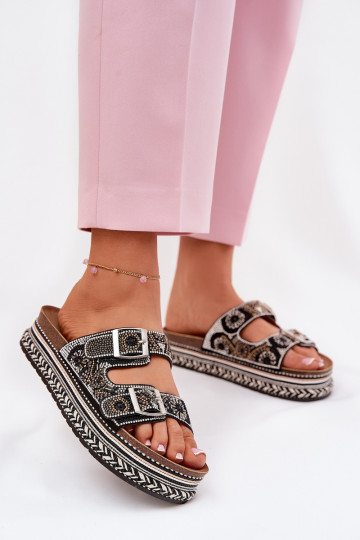Chaussons avec décoration et boucle sur plateforme noirs Mellene 2
