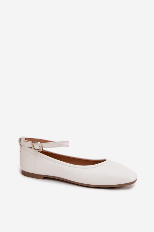 Ballerines blanches avec brides et boucles Janelor