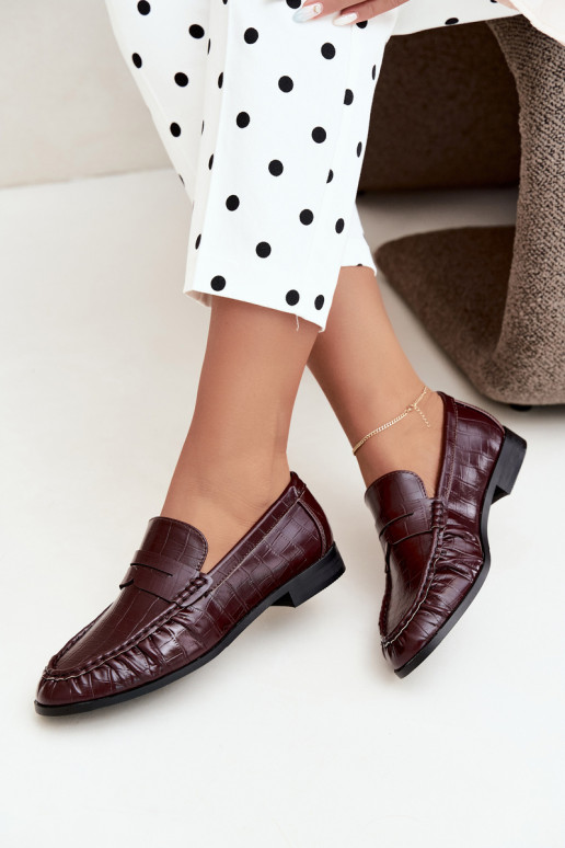 mocassins pour femmes avec volants et embossage en bordeaux Dalmy