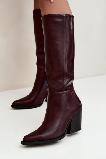 bottes hautes pour femmes à talons isolées couleur bordeaux Katelle 2