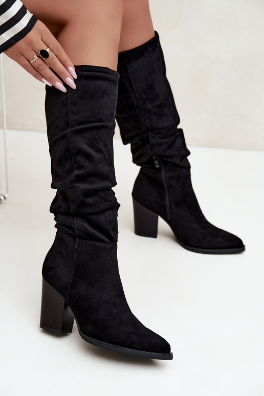 bottes hautes pour femmes avec talons et tige courbée en noir Ismera