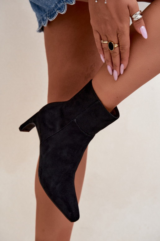bottines pour femmes avec talons en noir Rileya
