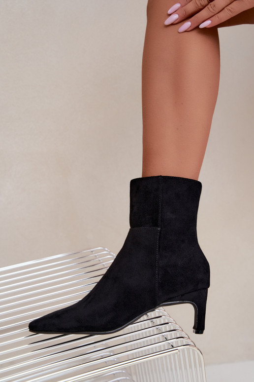 bottines pour femmes avec talons en noir Rileya
