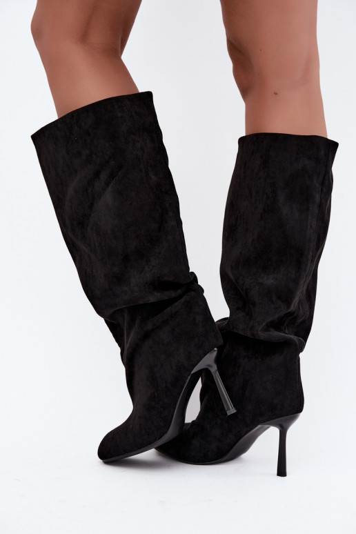 bottes hautes pour femmes à enfiler avec talons fins en noir Caliya