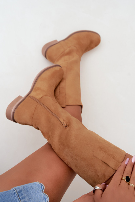 Bottes hautes pour femmes avec talons larges en marron Gilena