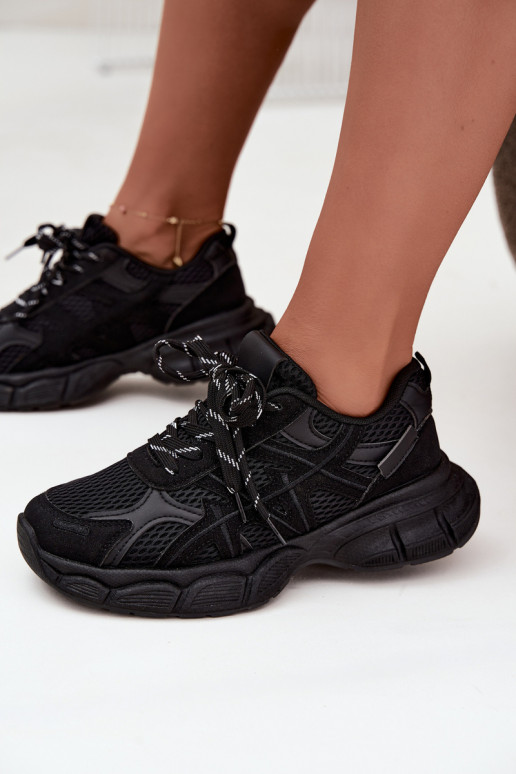 Chaussures de sport pour femmes en noir Nerla