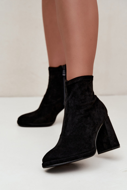 Bottines pour femmes en daim synthétique avec talons couleur noire Karvella