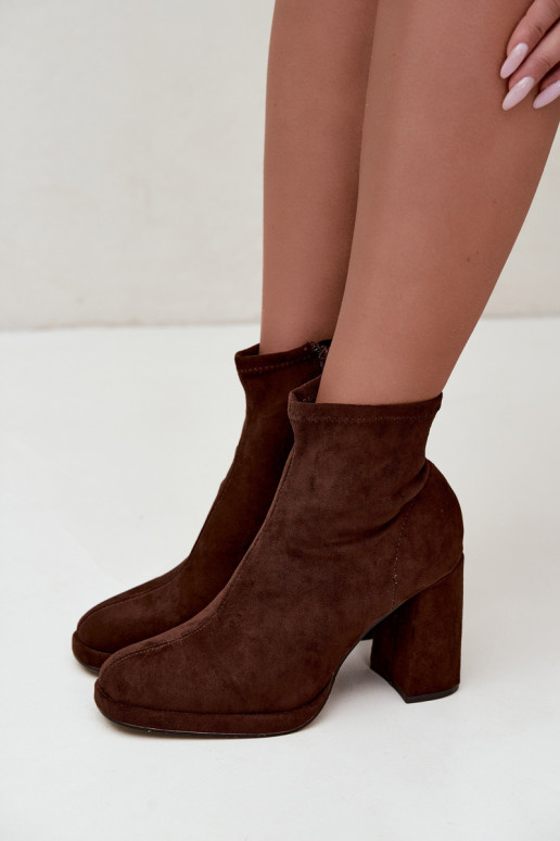 Bottines pour femmes en daim synthétique avec talons couleur marron Karvella