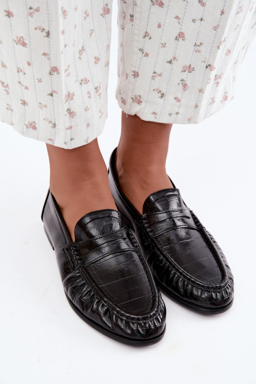 Mocassins laqués pour femmes avec volants en couleur noire Dulcy
