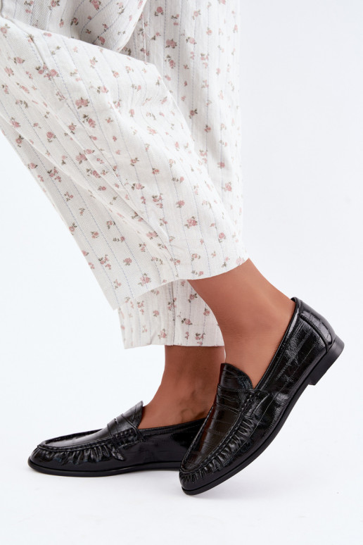 Mocassins laqués pour femmes avec volants en couleur noire Dulcy