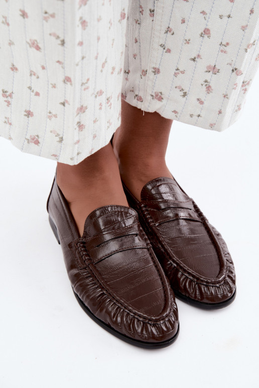 Mocassins laqués pour femmes avec volants en couleur marron Dulcy