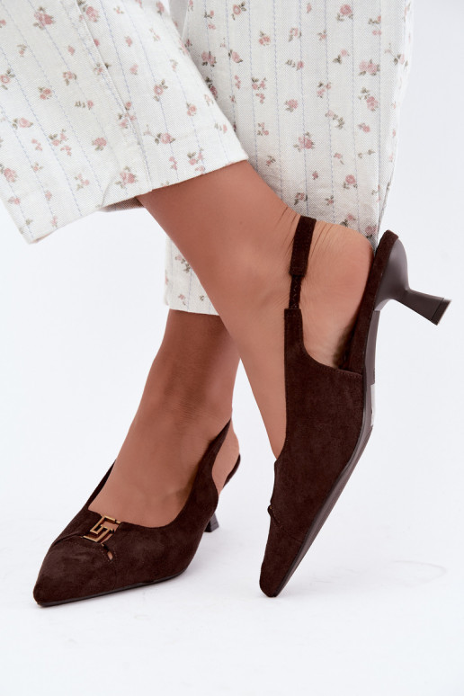 Sandales à talons avec talon ouvert et détails décoratifs en couleur chocolat Gilly