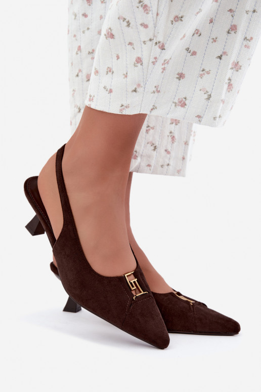 Sandales à talons avec talon ouvert et détails décoratifs en couleur chocolat Gilly