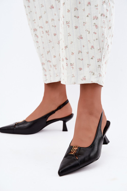 Sandales à talons avec talon ouvert et détails décoratifs en simili cuir noir Gilly