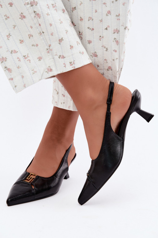 Sandales à talons avec talon ouvert et détails décoratifs en simili cuir noir Gilly