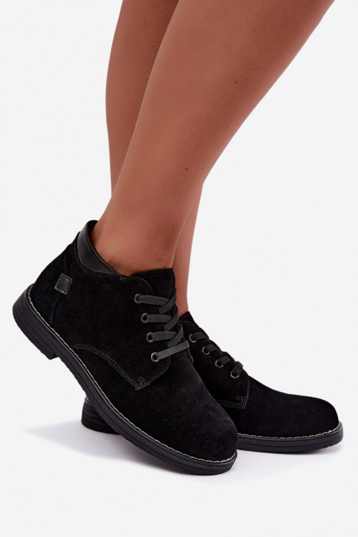 Chaussures en daim noir Nirelia