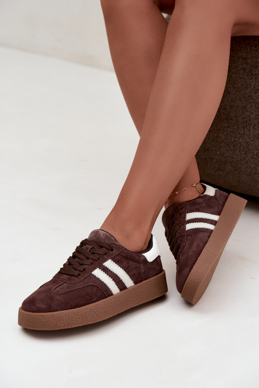 Sneakers en daim chocolat et blanc Bellmont