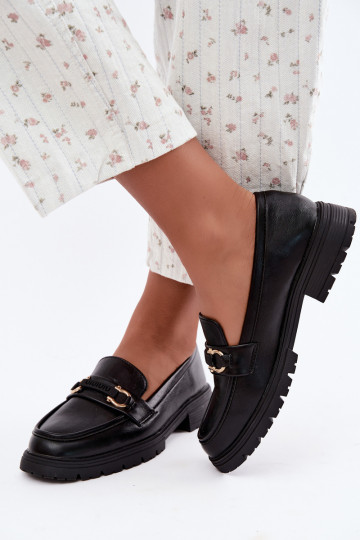 Mocassins pour femmes avec détails raffinés en couleur noire Brika